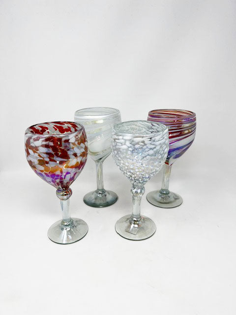 4 Hand Blown Wine Glass - Holiday III Collection (Iridescent)