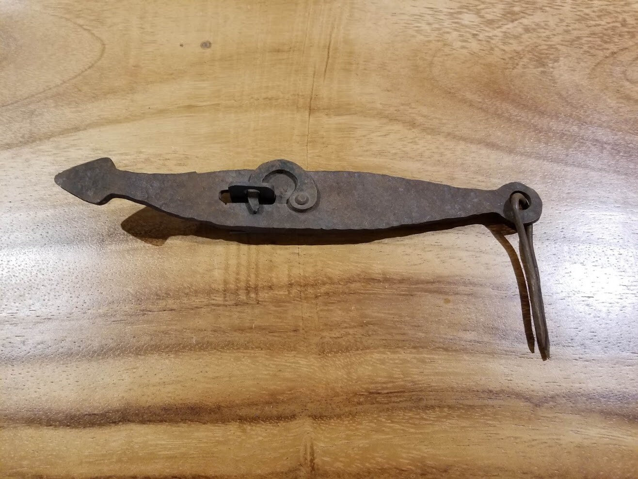 Iron Arrowhead Antique Latch