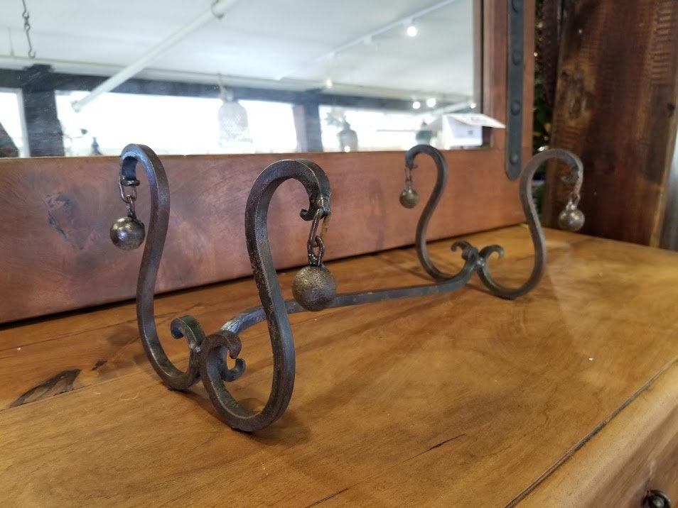 Iron Sugar Mold Base (2 legs) - for candle holder