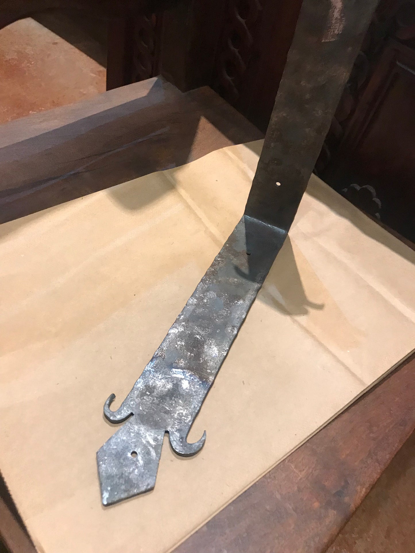 12" Iron Bracket (for corners)