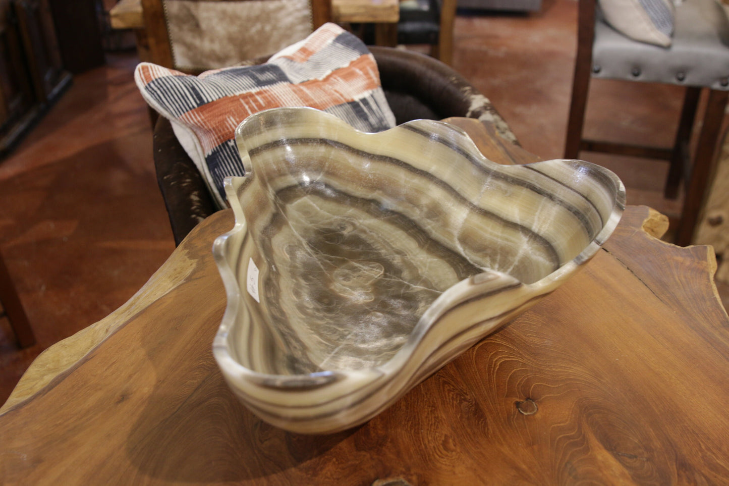 Scalloped Edge Onyx Bowl #13438 - Blue Dorado Designs